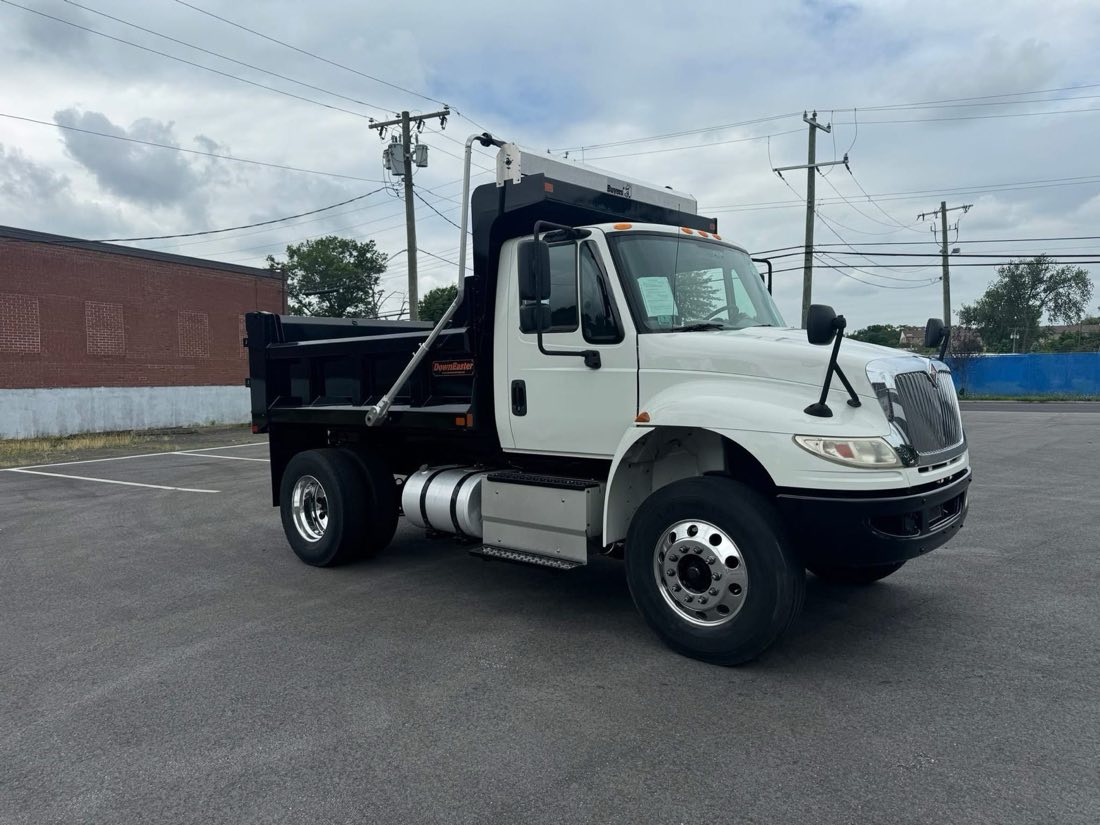 Heavy duty truck in the service bay at Rondinone's